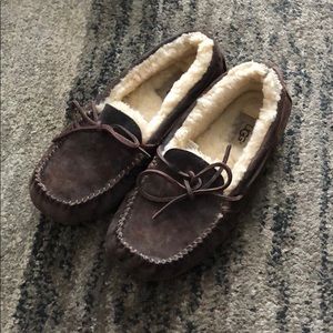 UGG | Dakota Moccasins
